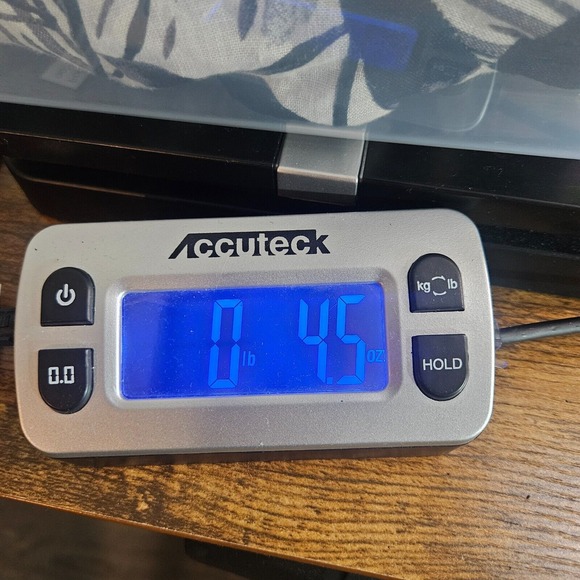 Tahari Top Blouse Women‎ Size 1X 100% Linen Short Sleeve Leaf Print White Black - Picture 10 of 11